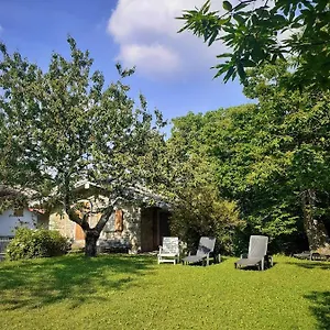 https://il-borgo-tra-i-castagni.emilia-romagnahotels.net